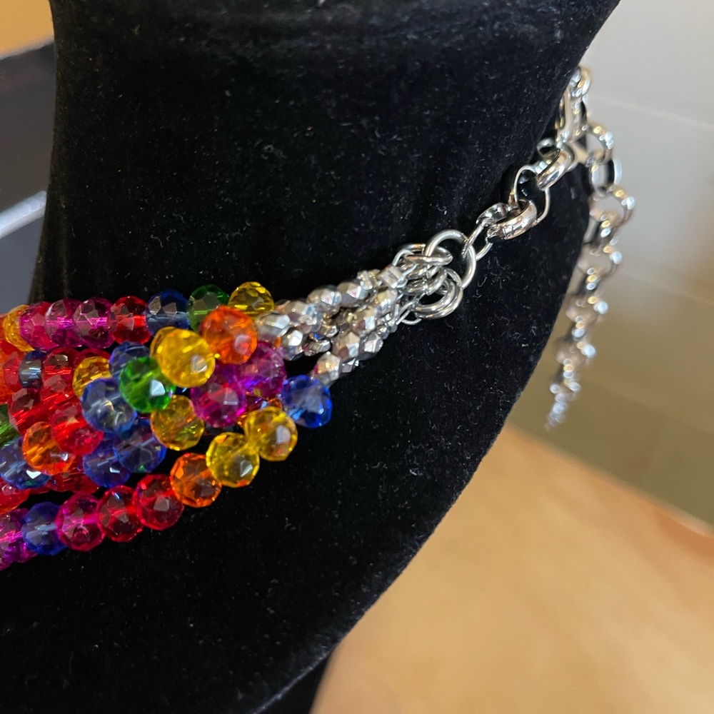Sassy Jones Multicolor Beaded Necklace - Picture 6 of 9
